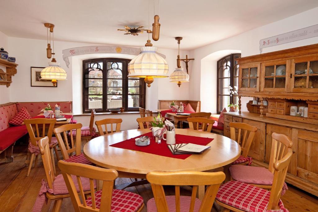 Schloss Zu Hopferau Ngoại thất bức ảnh